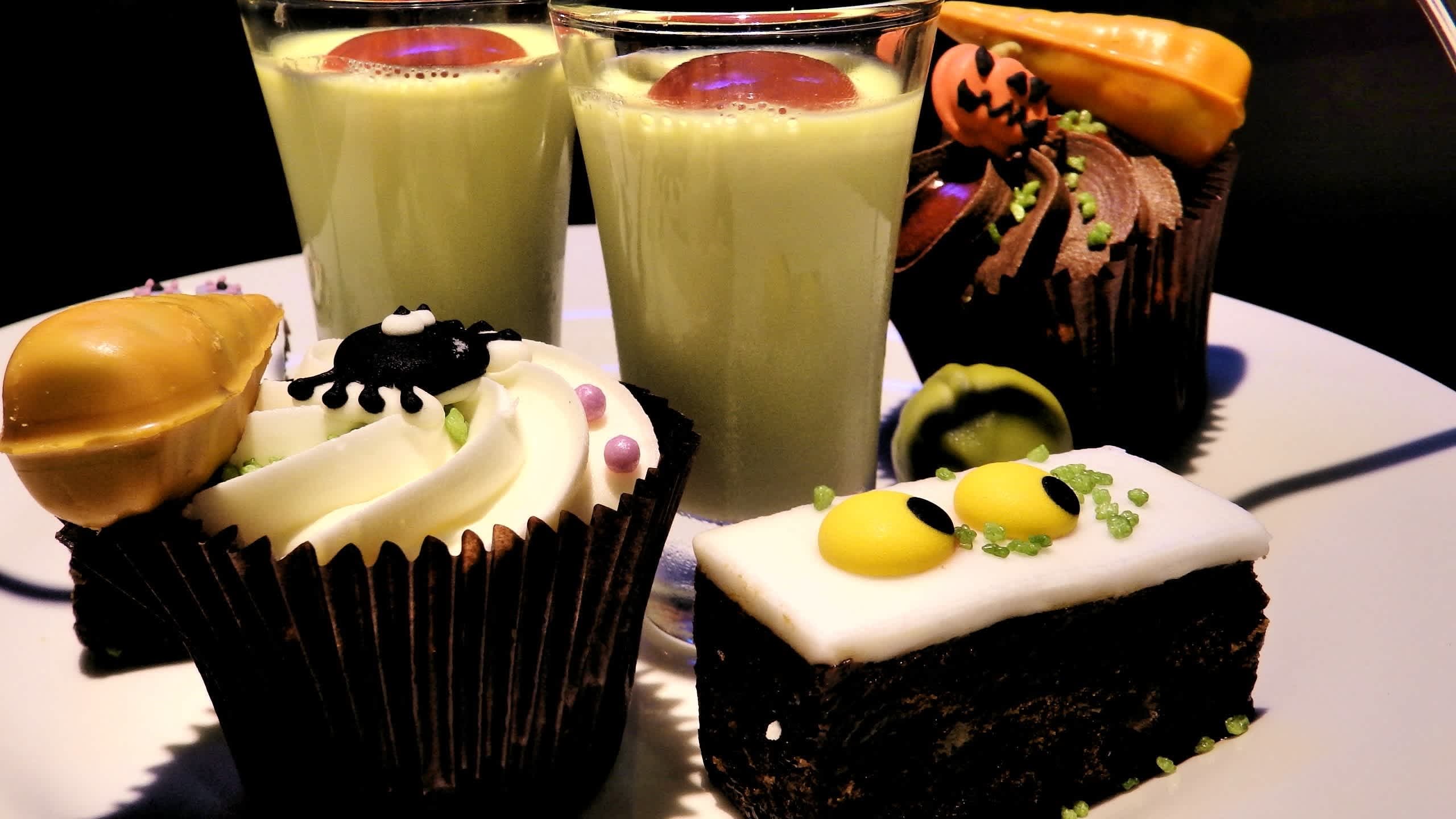 Halloween Afternoon Tea at the Holiday Inn Gatwick Worth - Photo