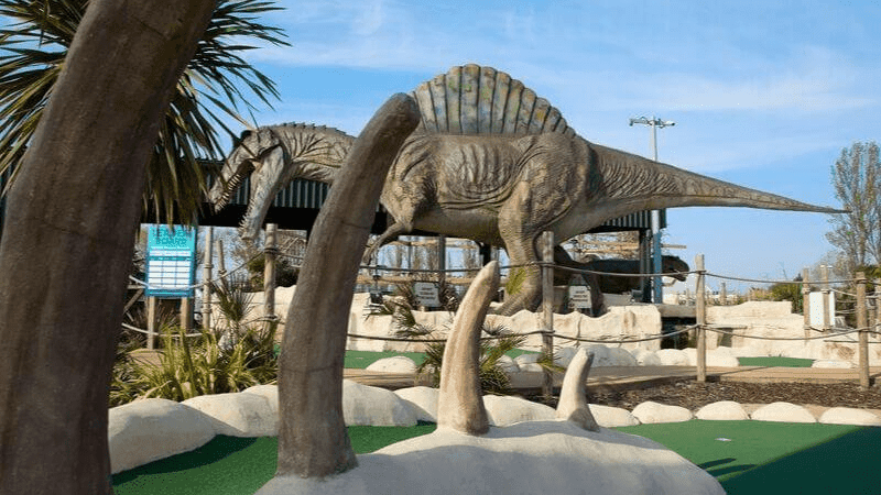 Jurassic Falls Adventure Golf - Photo 1