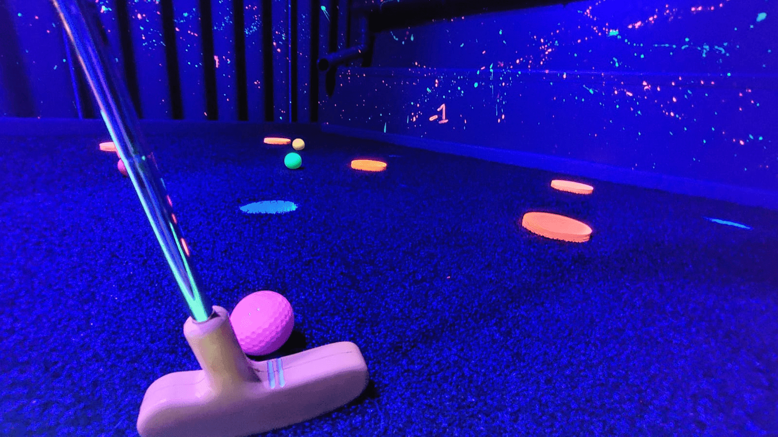 bonkers illumination golf - Photo