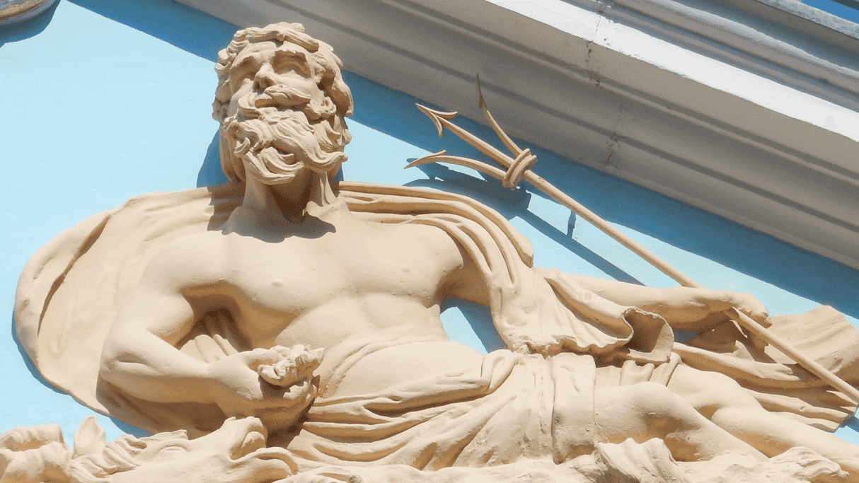 Curious About Hull - Photo