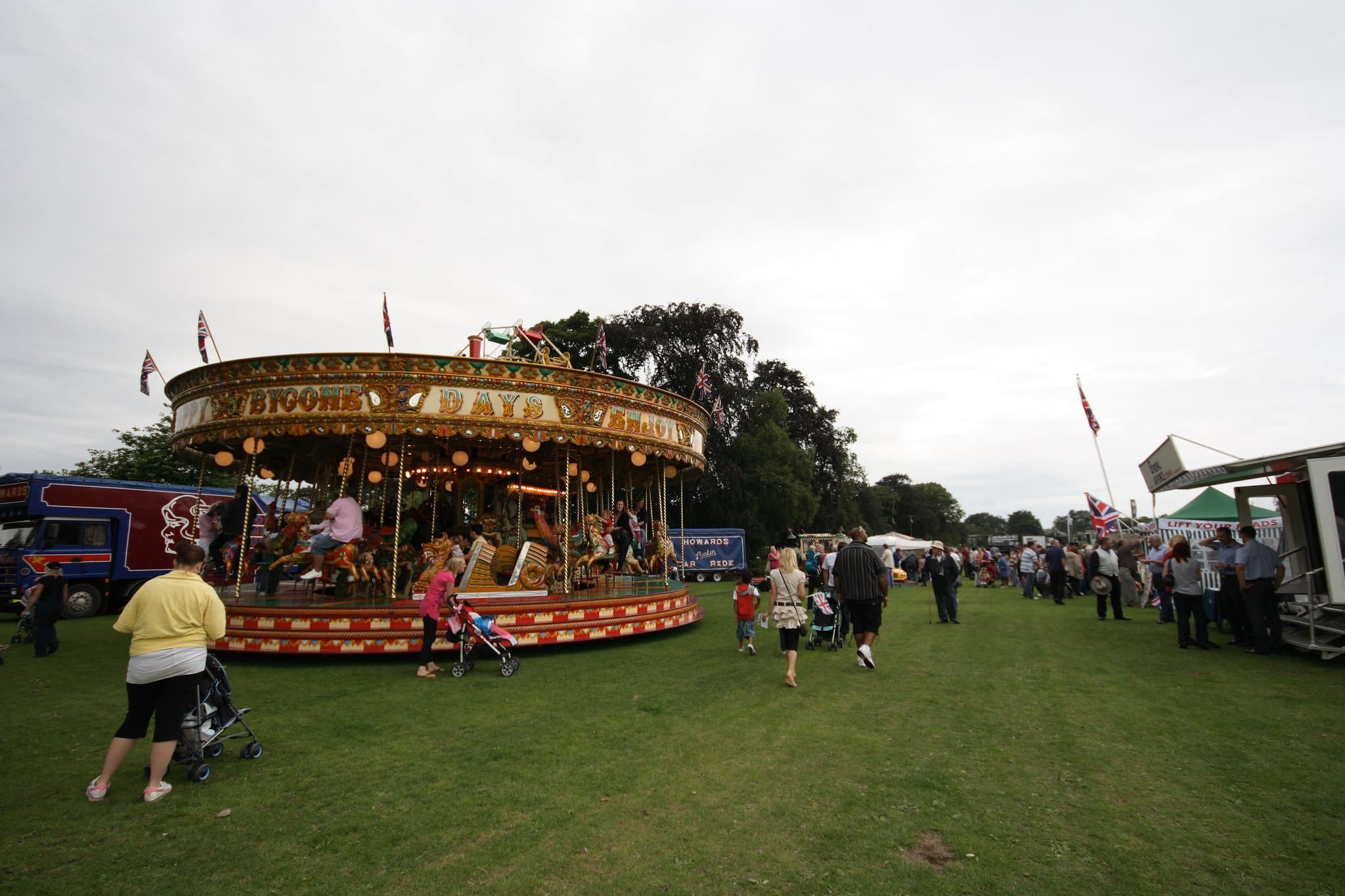 East Park - Photo 1
