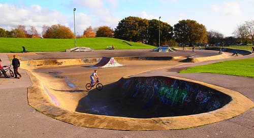 Slades Farm Skate Park