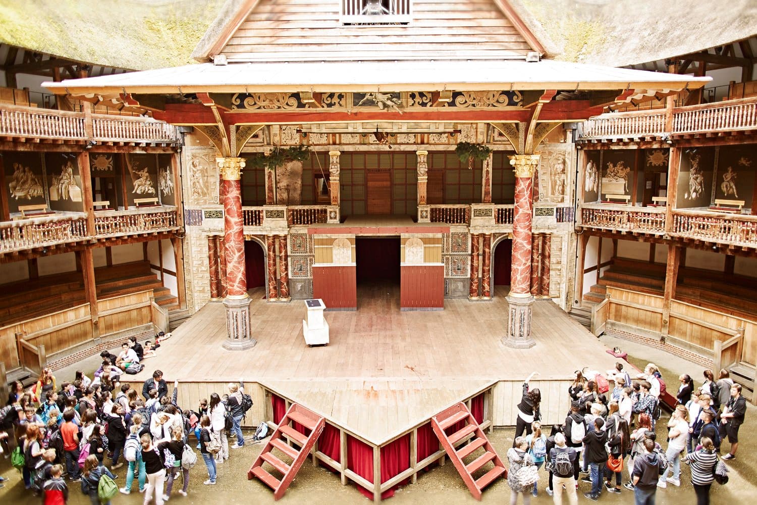 Shakespeares Globe Theatre - Photo