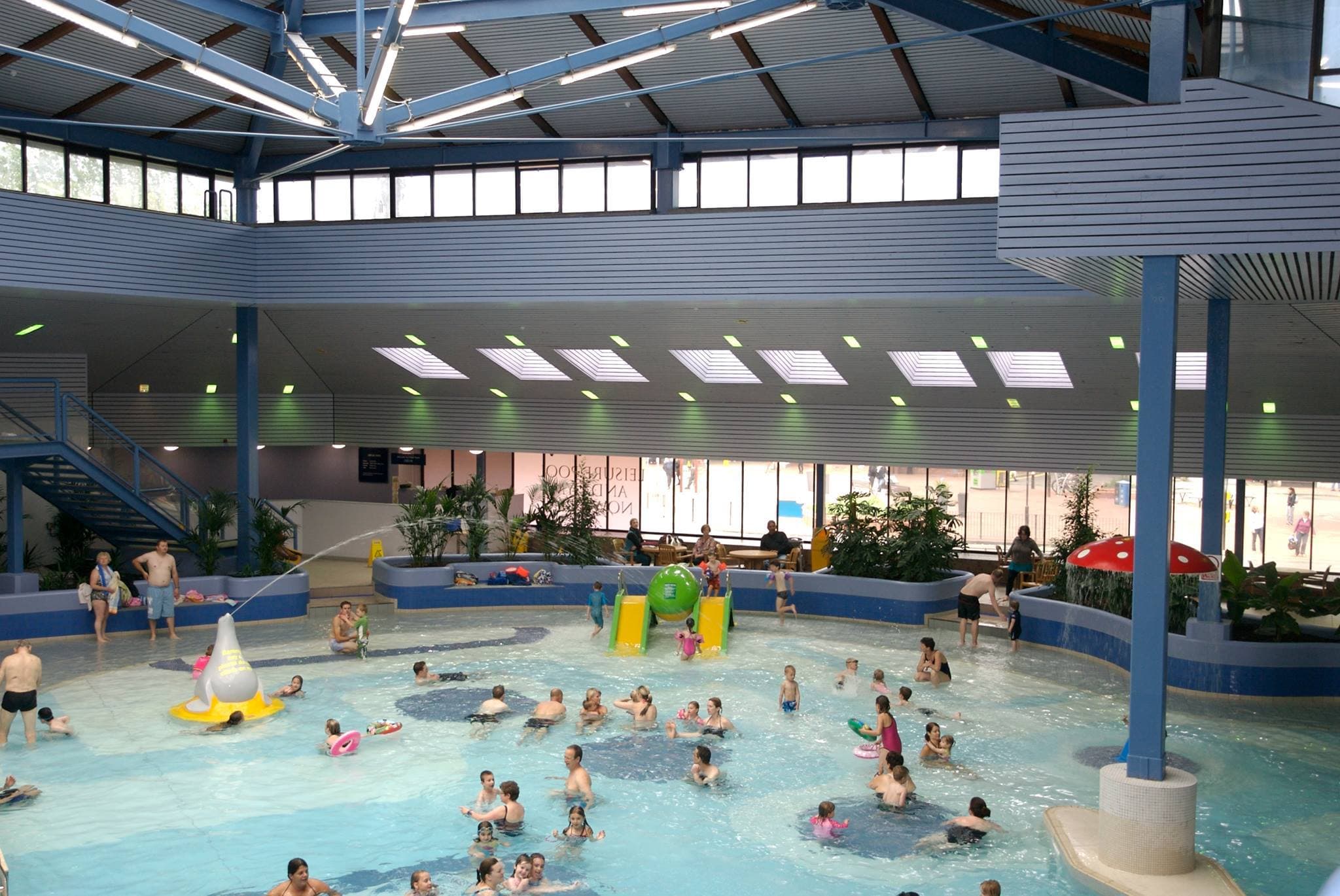 Crown Pools - Photo 1