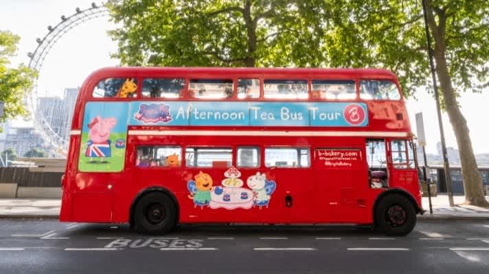 B-Bakery Peppa Pig Afternoon Tea Bus Tour - Photo 1