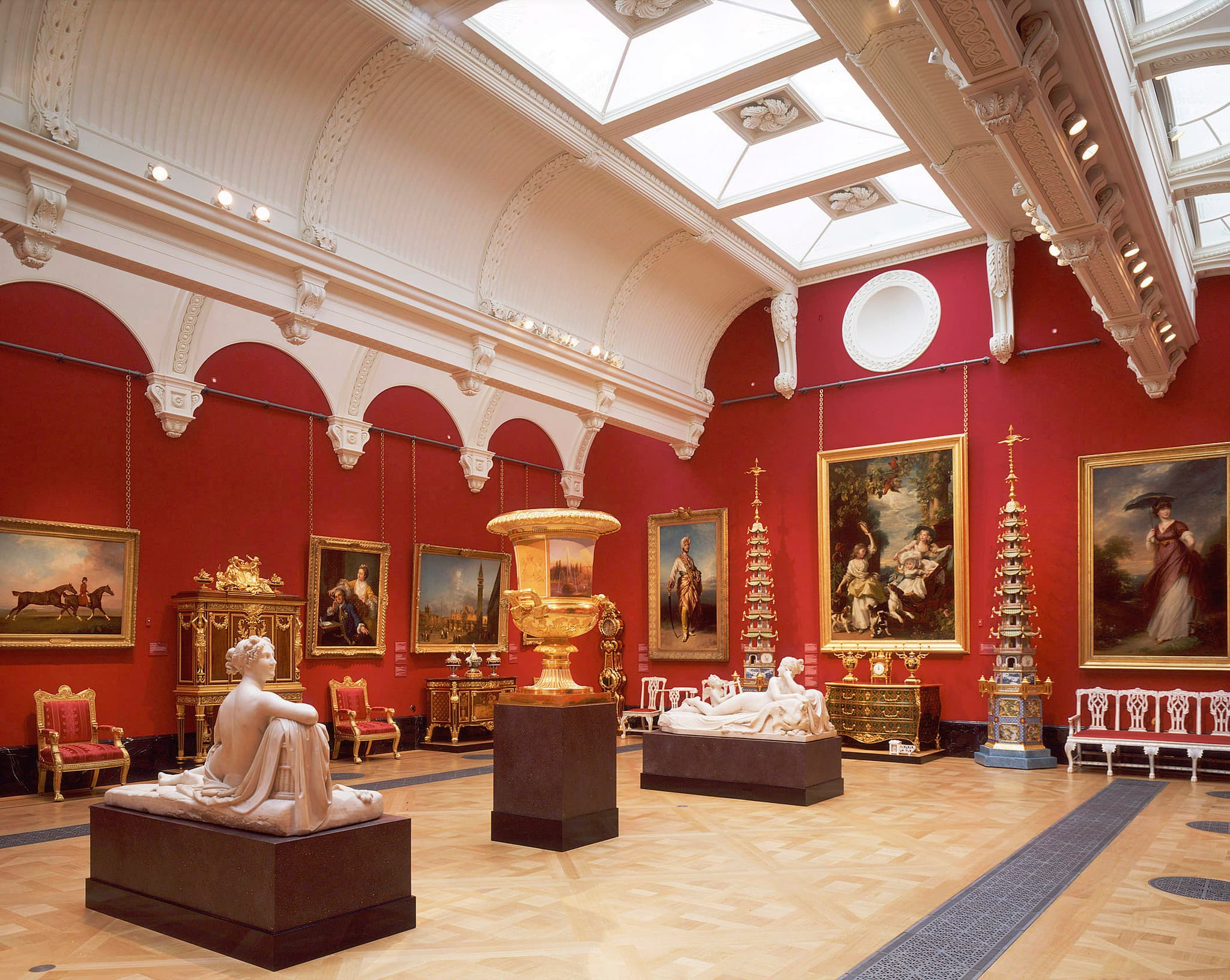 The Queens Gallery - Photo