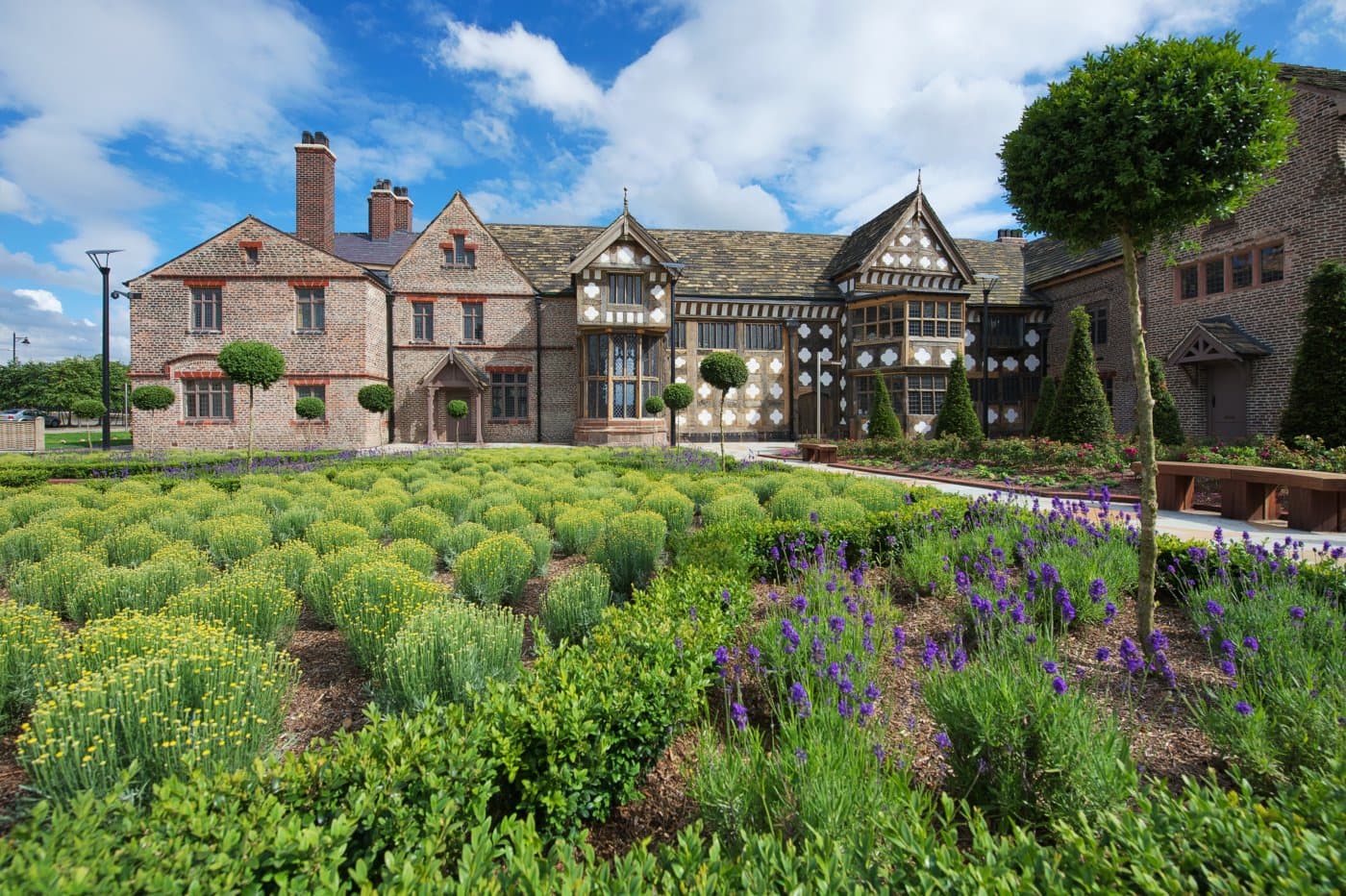 Ordsall Hall - Photo 1