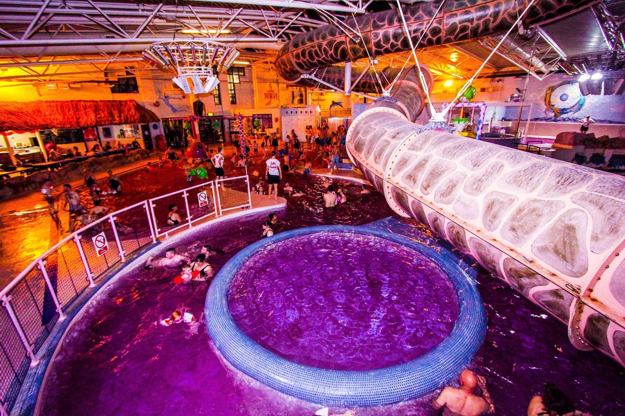 Dimensions Stoke - Photo