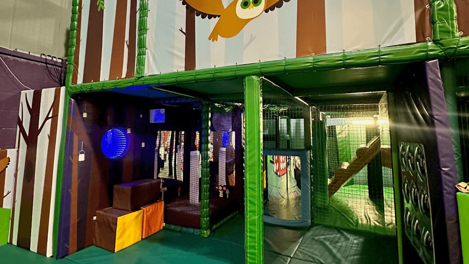 Jump Bristol Soft Play & Party Centre - Photo