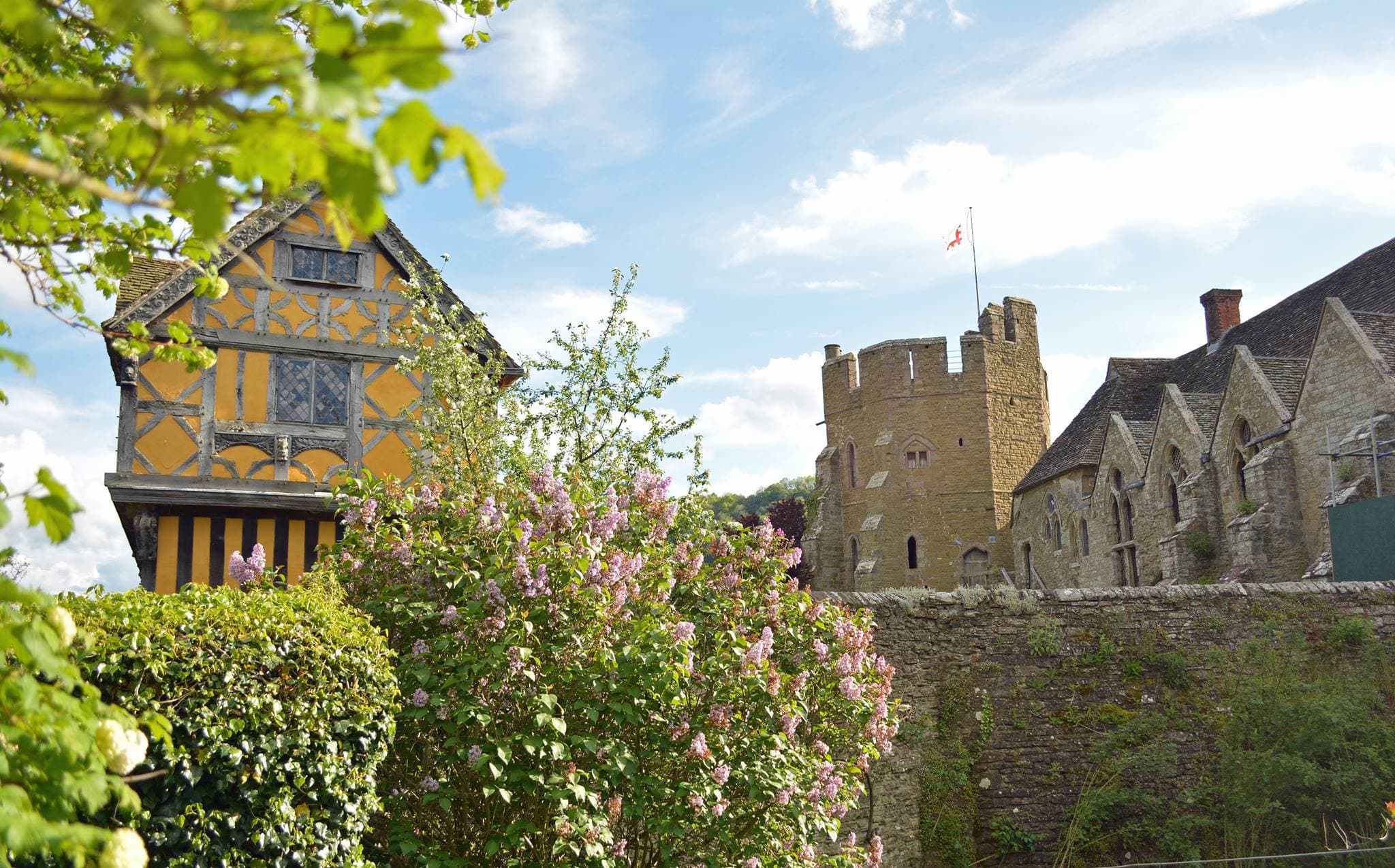 Stokesay Castle