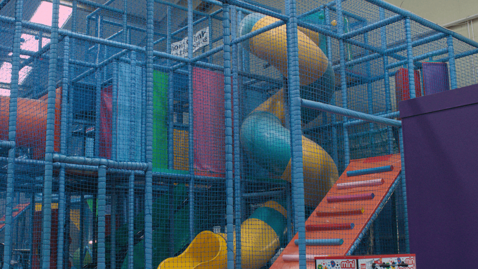 Bounce Blyth - Photo