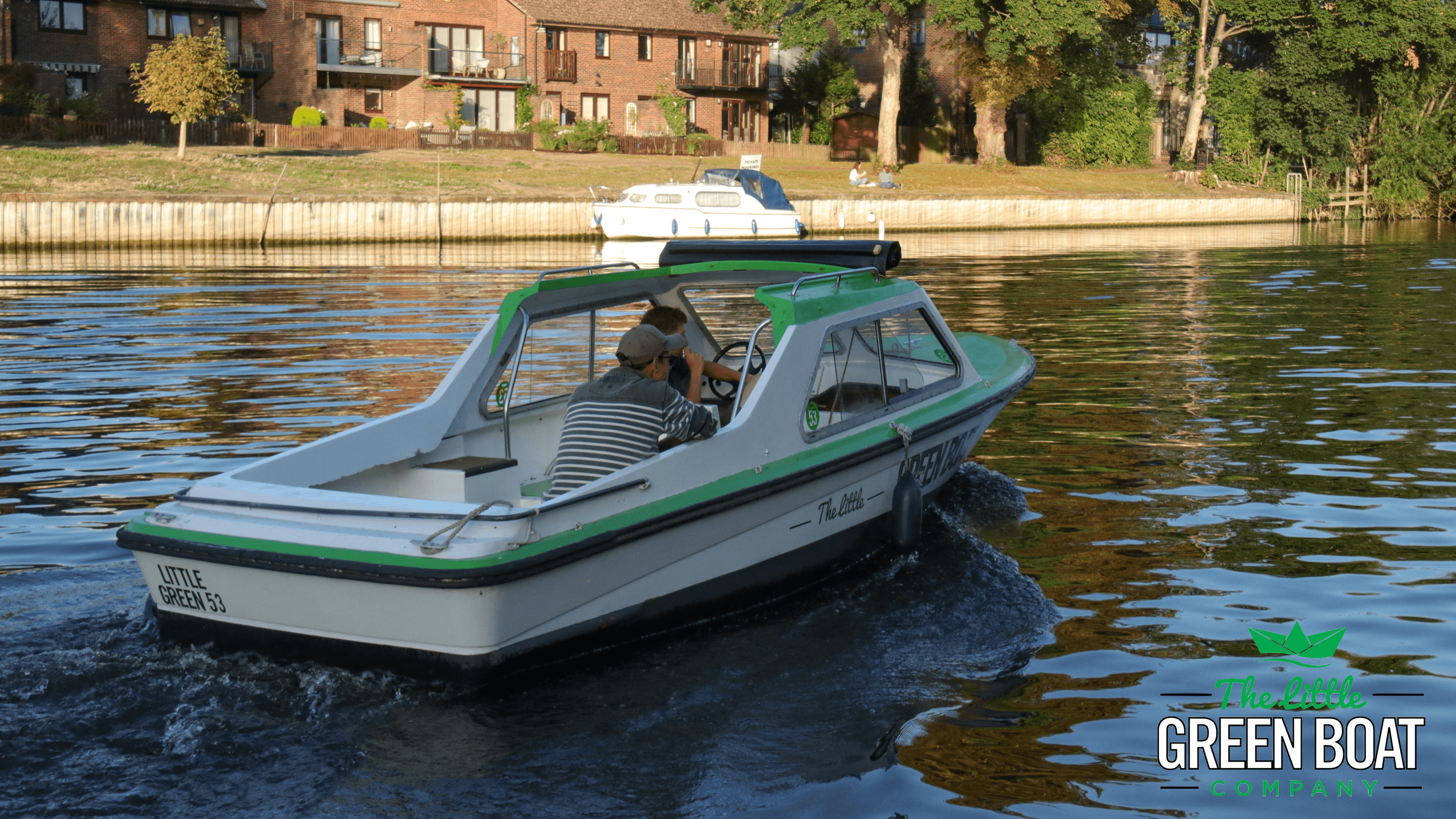 The Little Green Boat Company - Staines - Photo