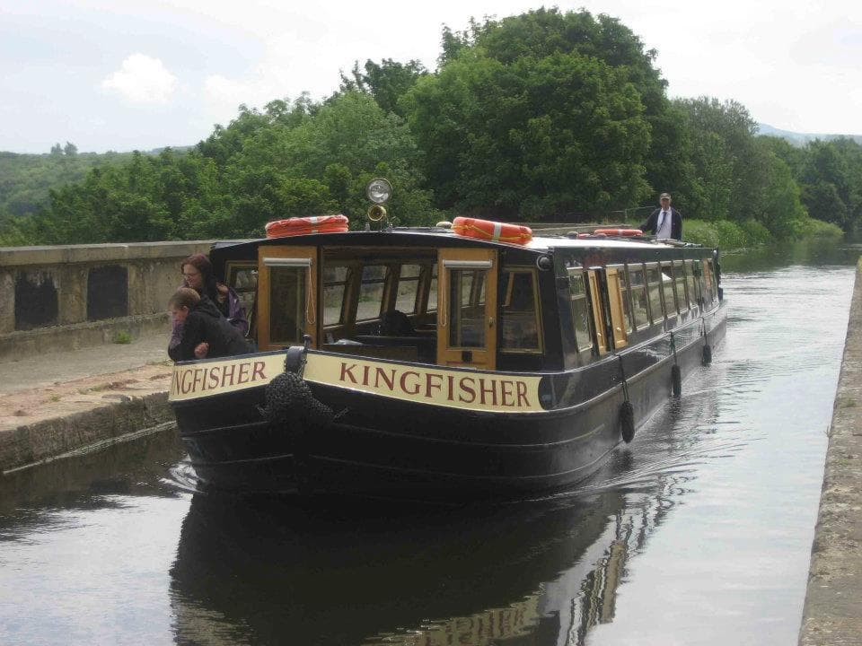 Lancaster Canal Cruises and Waterbus