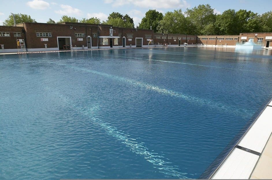 Parliament Hill Lido - Photo 1