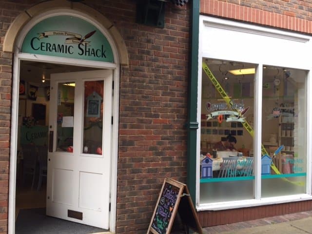 Ceramic Shack Pottery Painting Studio - Photo