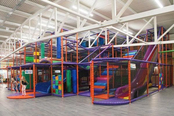 DJ's Play Park - Photo