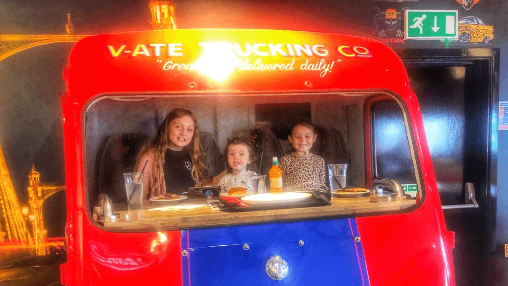 V-ATE PITSTOP SUTTERTON - Photo