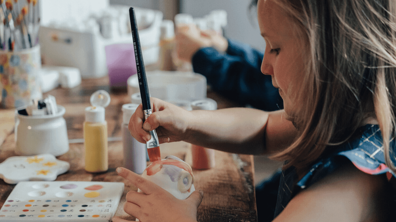 Cobbles and Clay Cafe