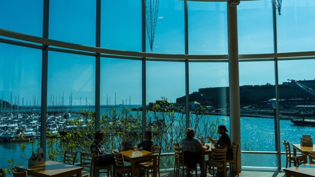 National Marine Aquarium - Photo