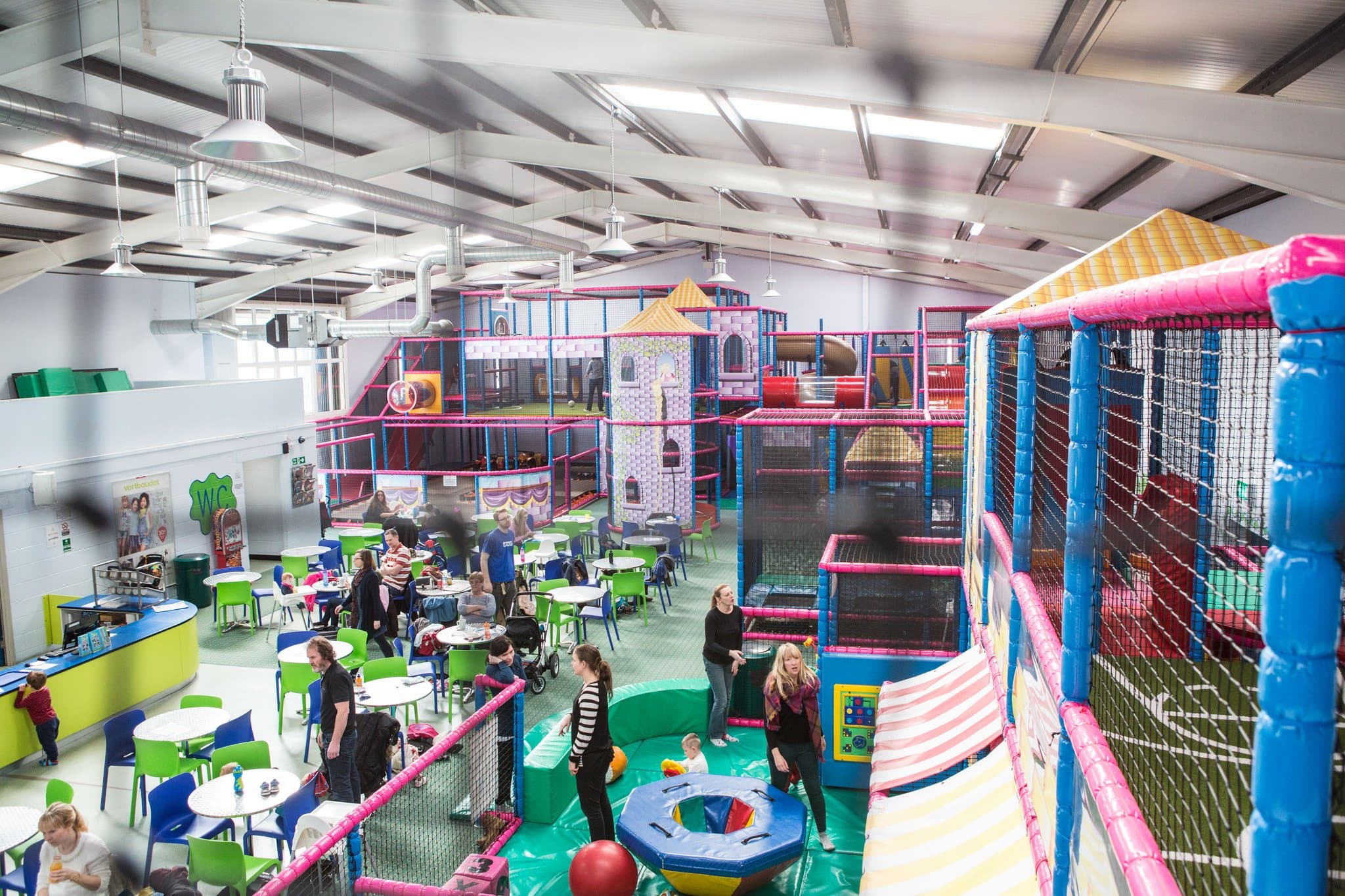 Party and Play Funhouse - Photo