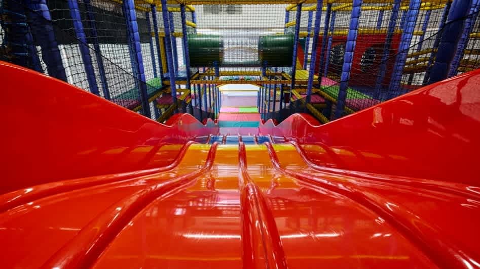 The Play Centre at Edmonton Leisure - Photo