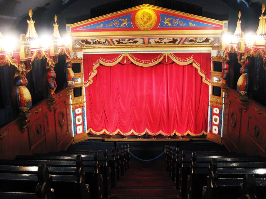 Biggar Puppet Theatre - Photo