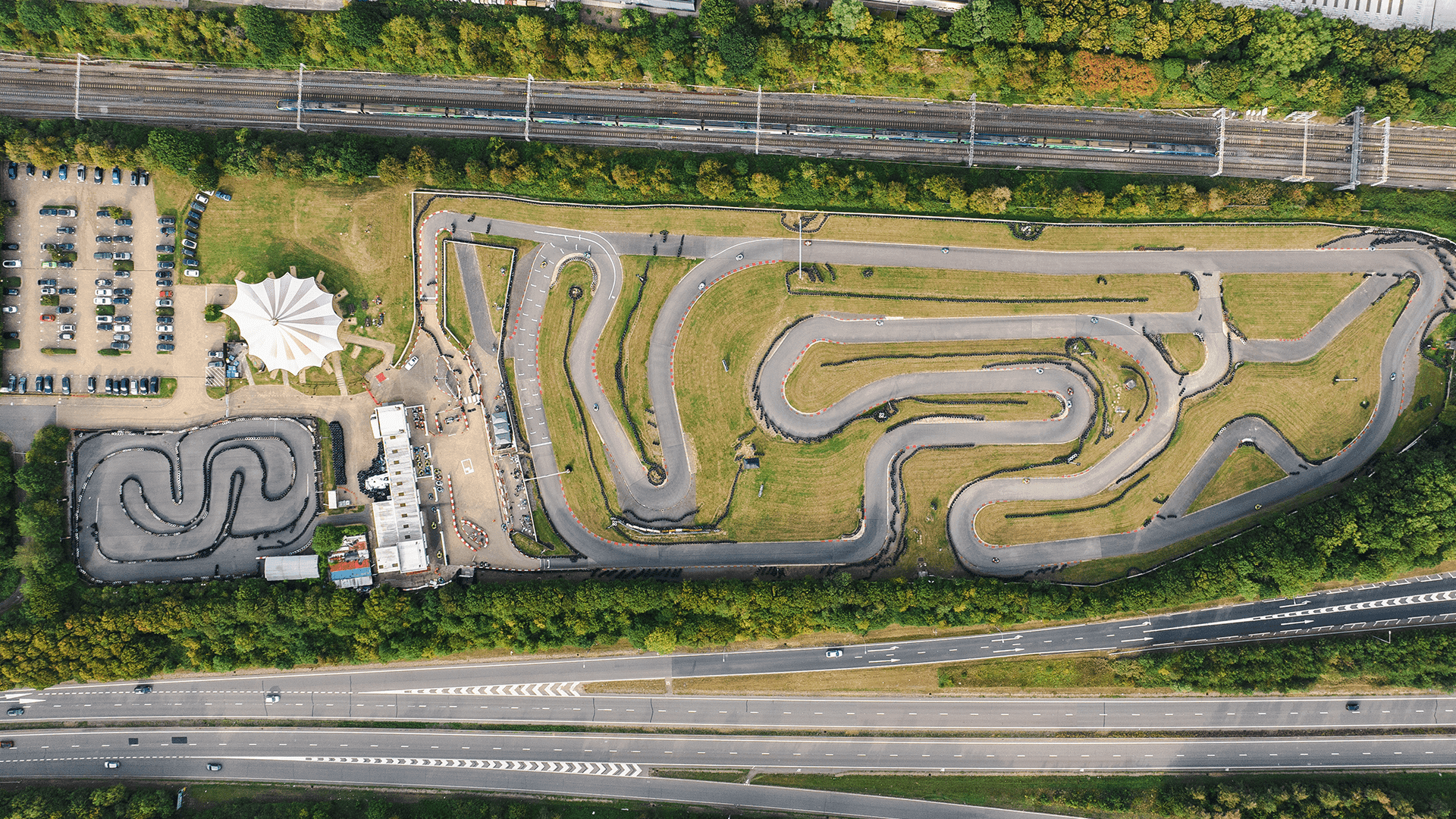 Daytona Milton Keynes - Photo