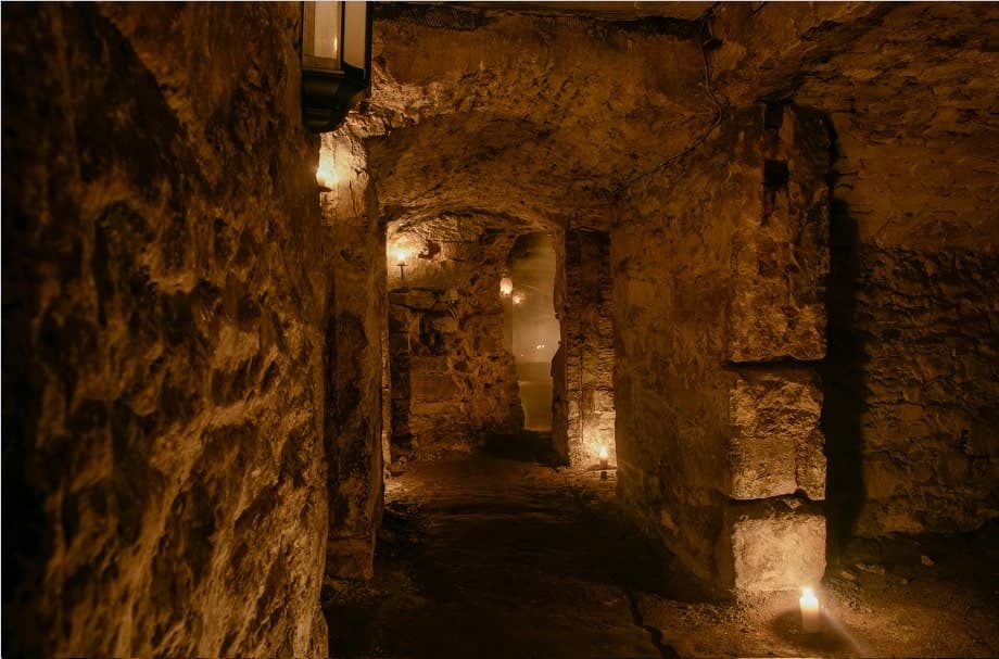 Blair Street Vaults - Photo 1