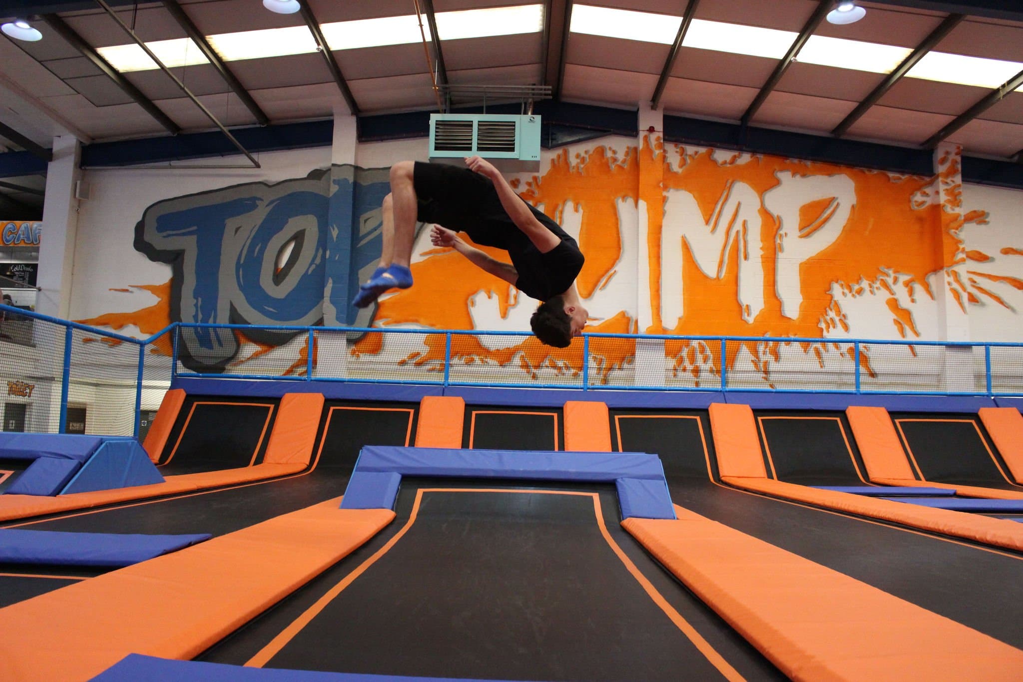 TopJump Trampoline Park