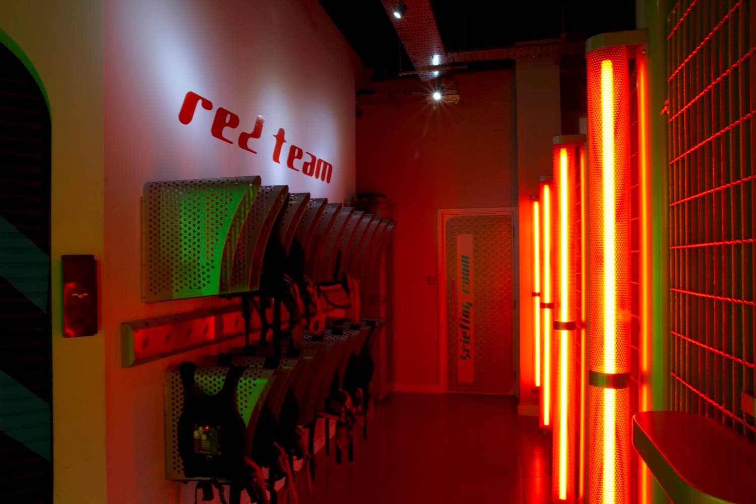 Laser Planet Watford - Photo 1