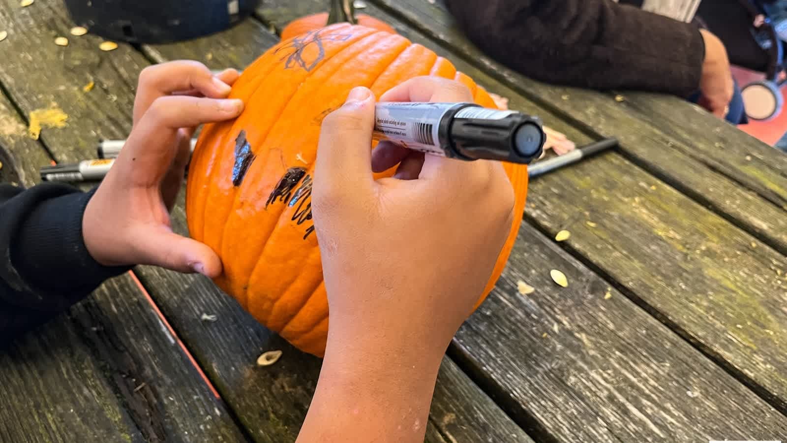 Uncle Jack’s Halloween Magic & Craft Show! - Photo 1