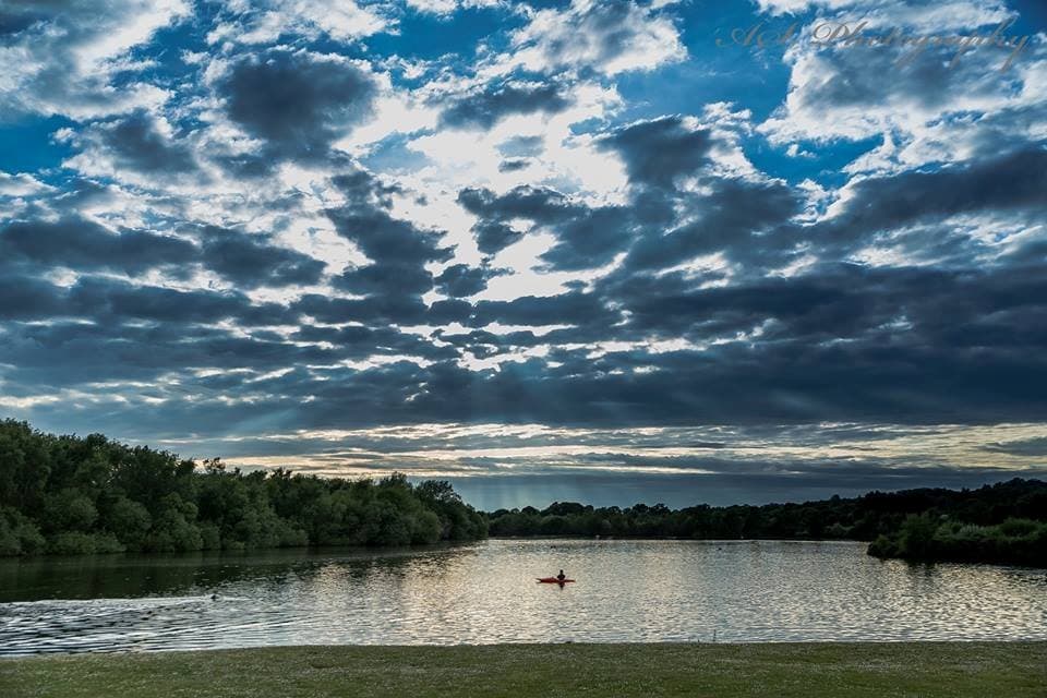 Horseshoe Lake Activity Centre - Photo