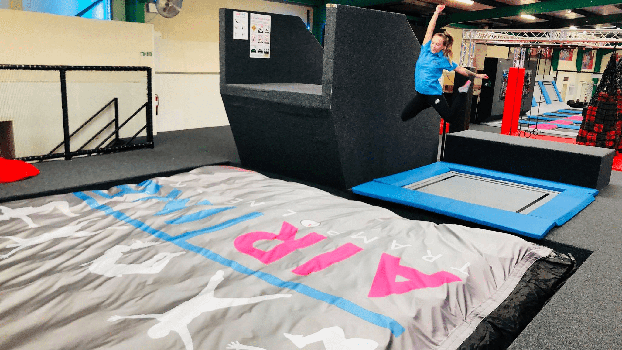 Airtime Trampoline Park - Photo