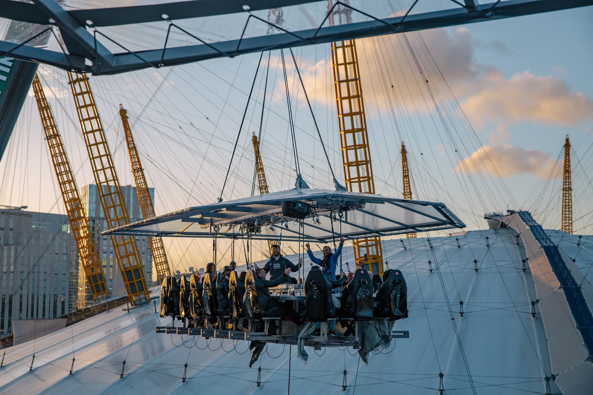 London in the Sky - Photo