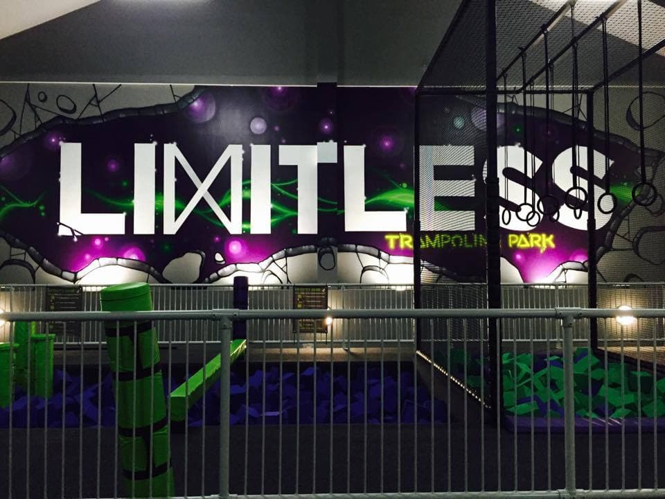 Limitless Trampoline Park - Photo