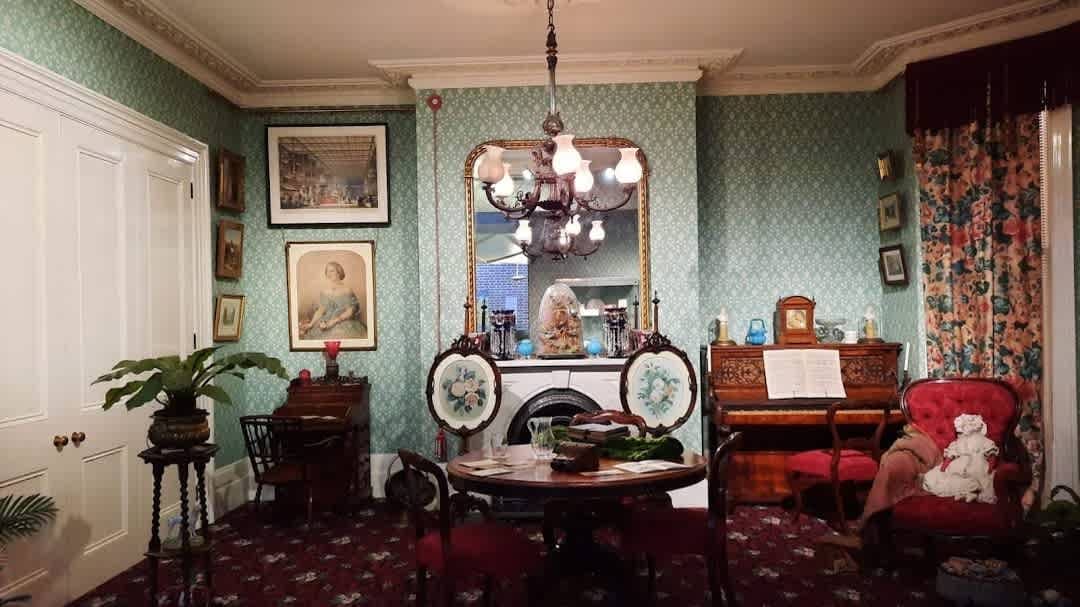Museum of the Home - Photo