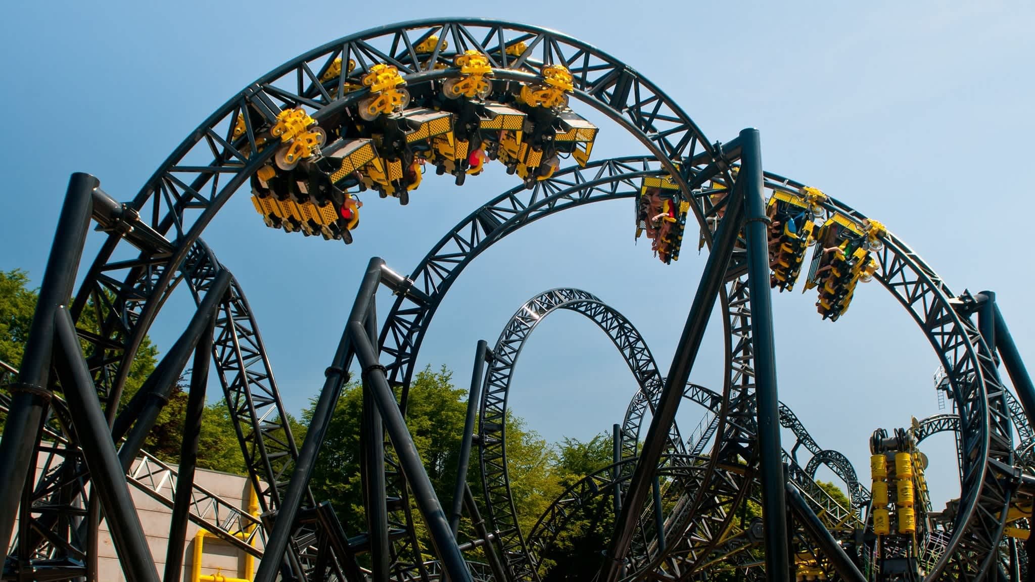 Alton Towers Theme Park - Photo