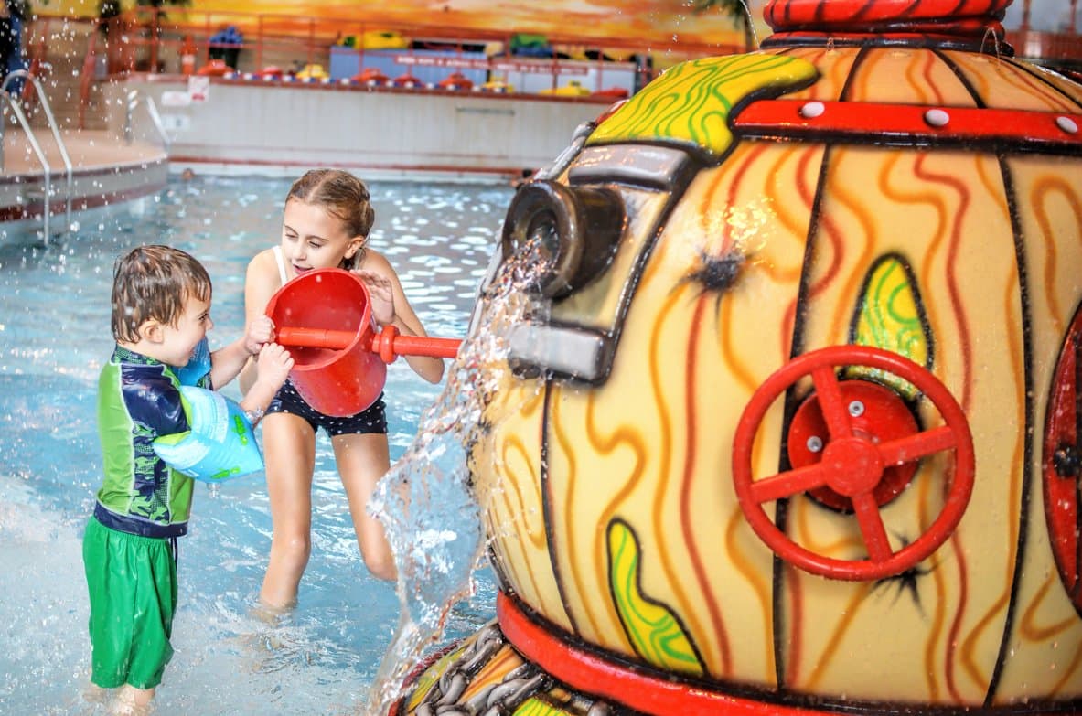 Waves Leisure Pool - Photo