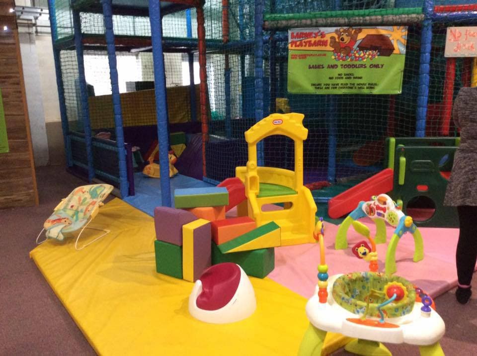 Barneys Playbarn - Photo