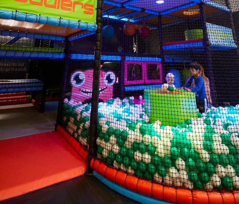 Rush Trampoline Park High Wycombe - Photo