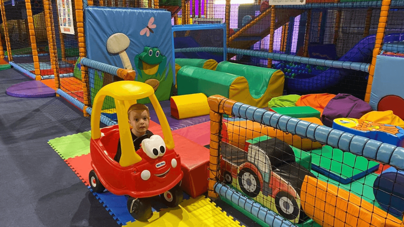 Cyril's Fun House - Photo 1