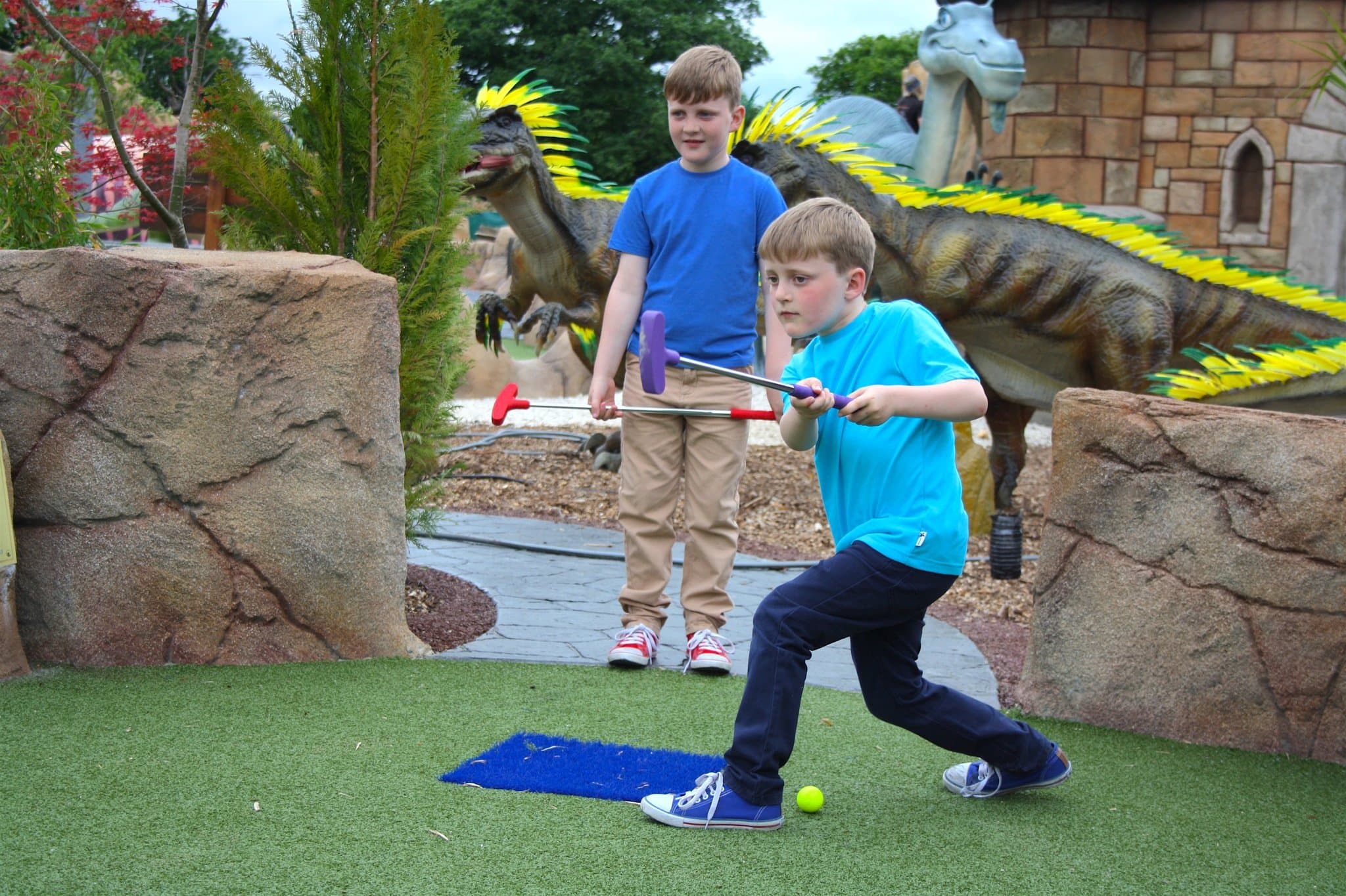 Mighty Adventures Crazy Golf - Photo