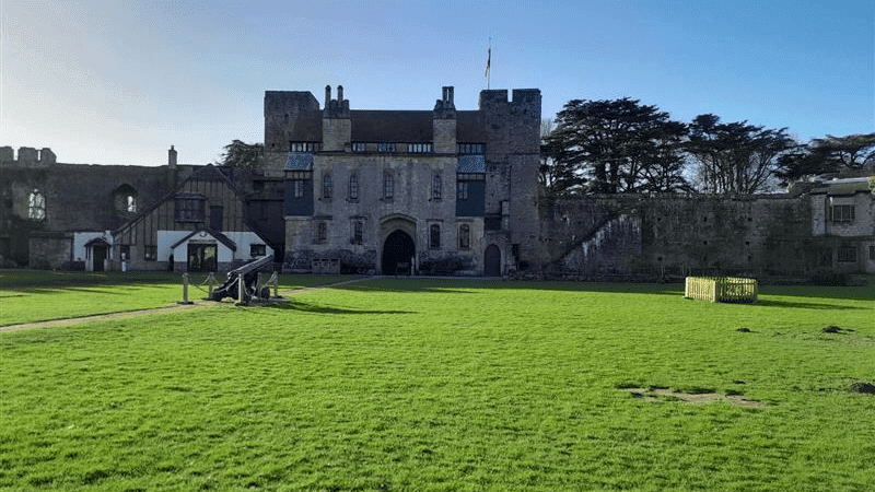 Caldicot Castle - Photo