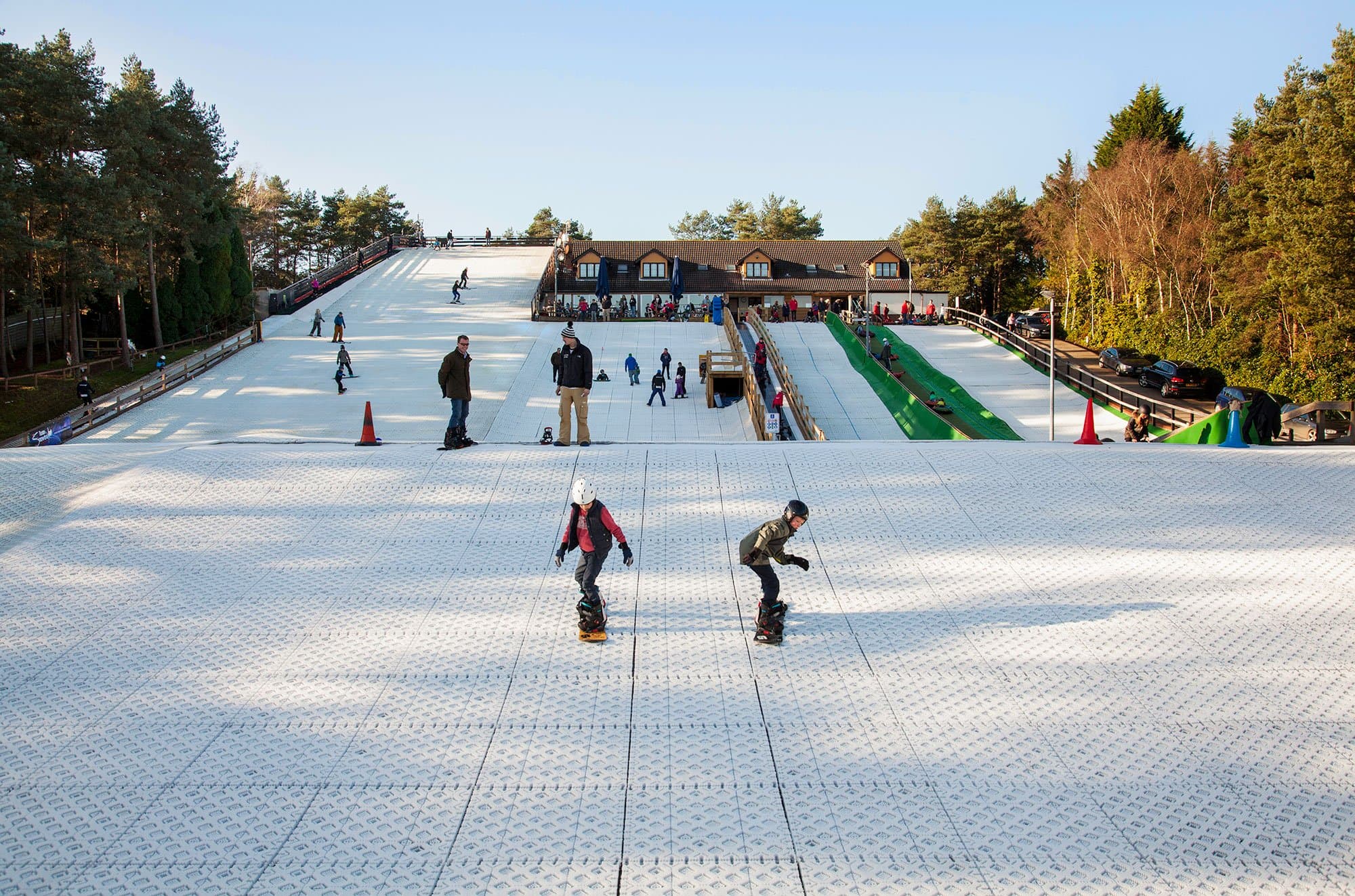 Snowtrax - Photo 1