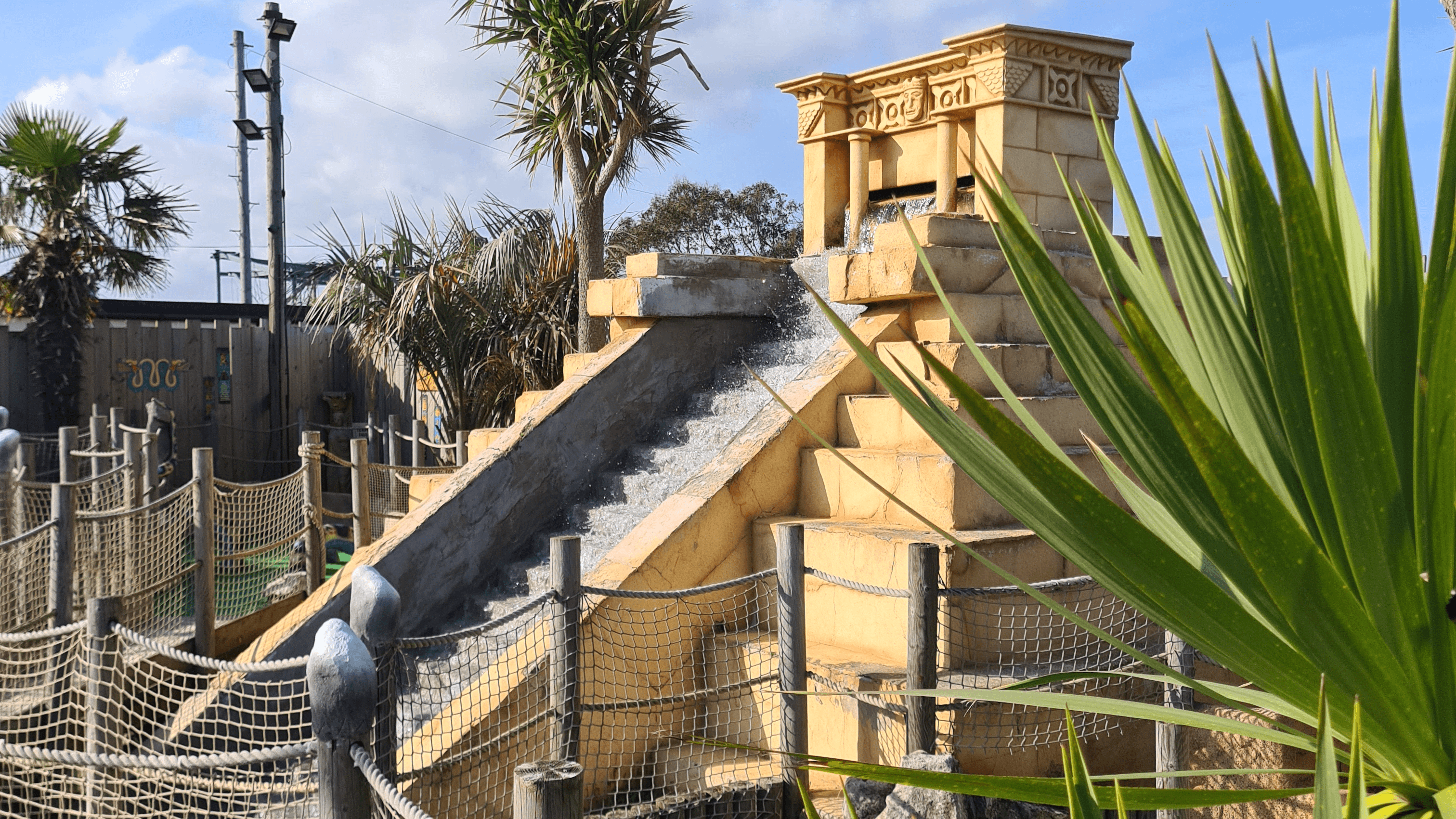 Lost World Adventure Golf - Photo 1
