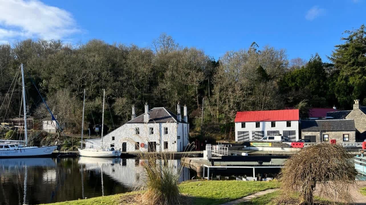 Crinan Canal Cruises - Photo