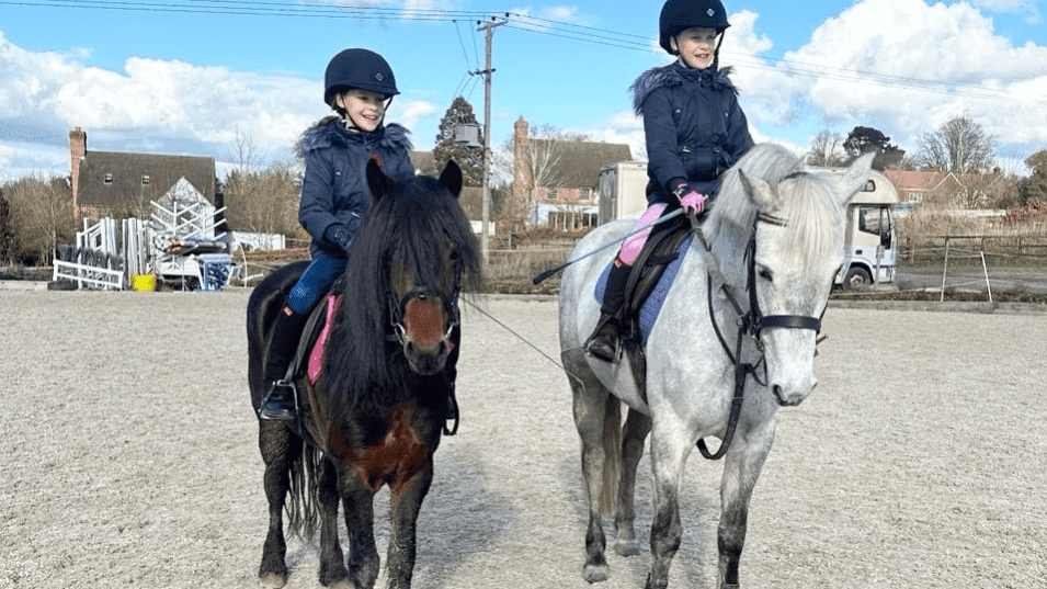 Ampfield Riding Stables - Photo
