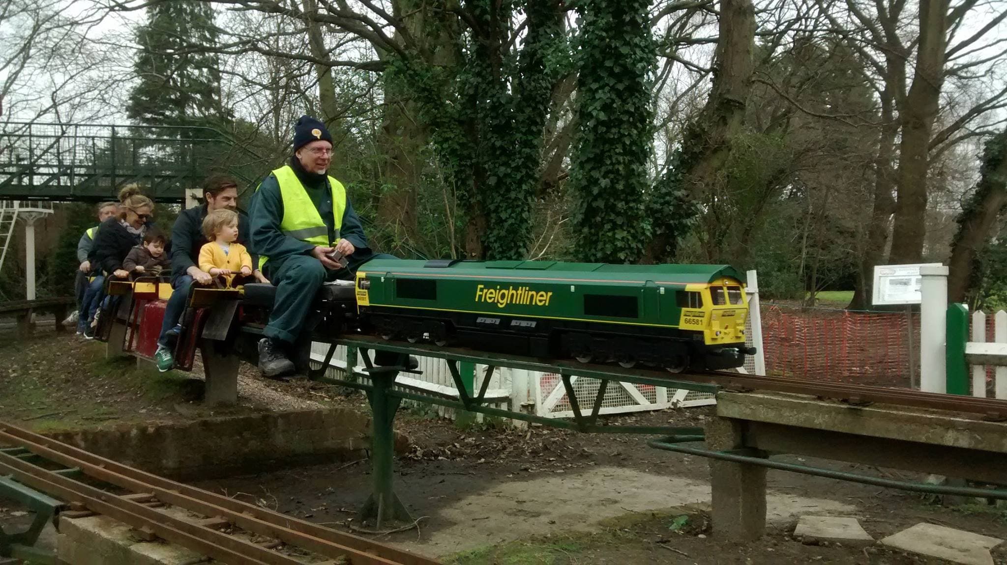 Thames Ditton Miniature Steam Railway - Photo