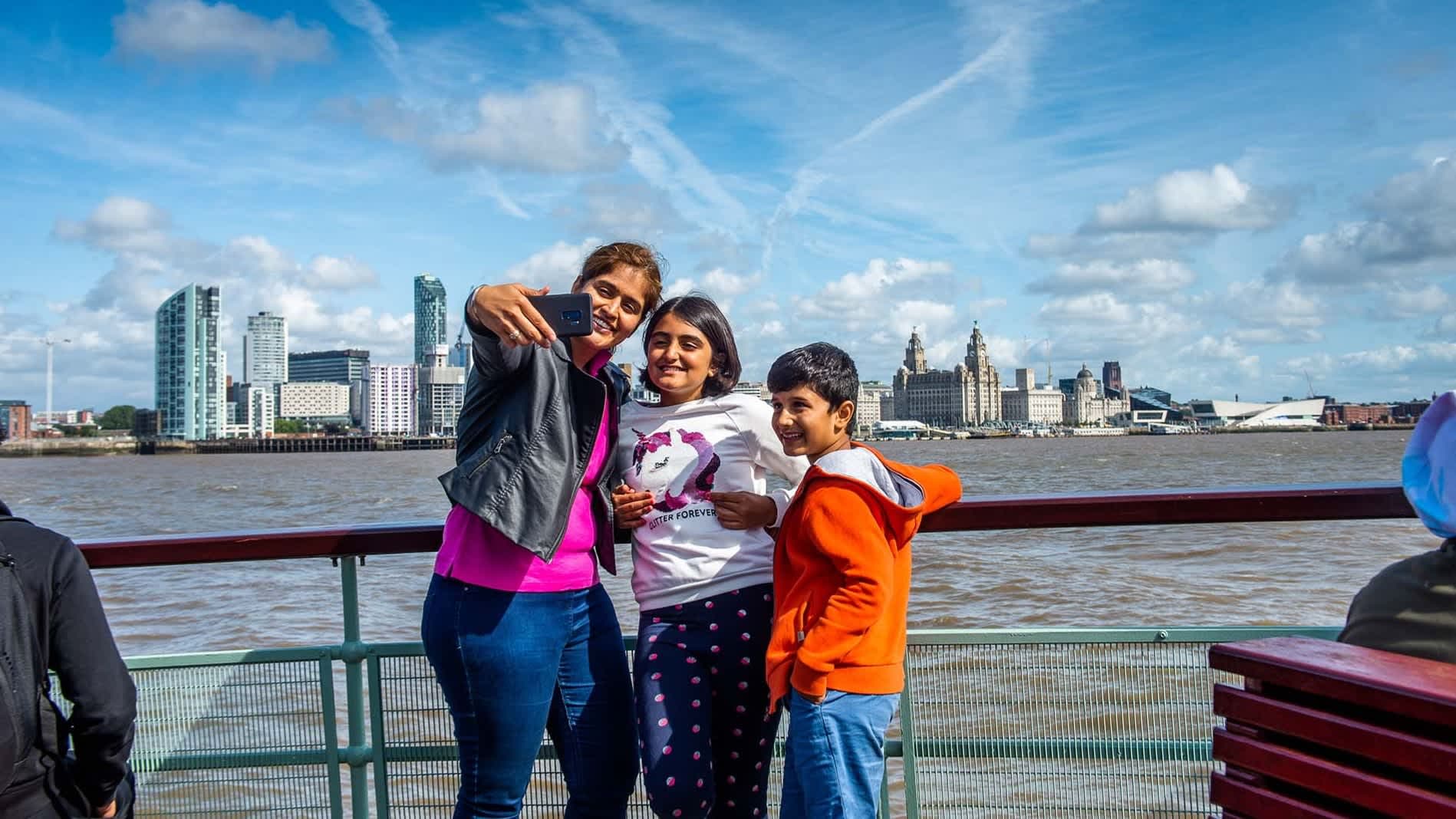 Mersey Ferry Explorer Cruise - Photo