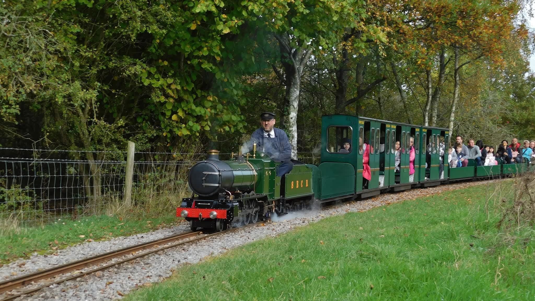 Eastleigh Lakeside Steam Railway - Photo 1